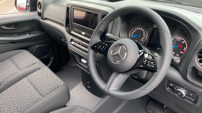 Mercedes-Benz Vito EL2 Electric Fwd 85kW 66kWh Pro Van Auto - Image 19